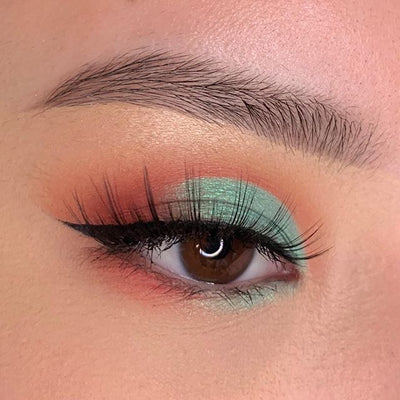 Can You Wear Eyeliner with Eyelash Extensions?