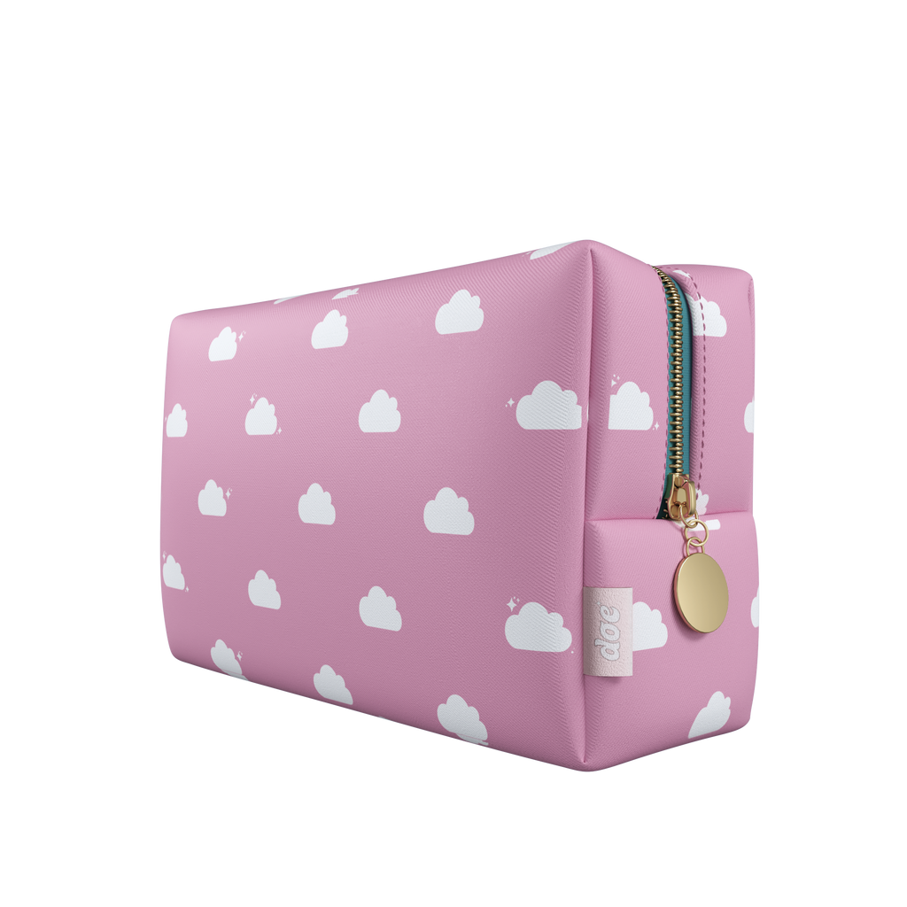 Travel pouch for makeup outlet